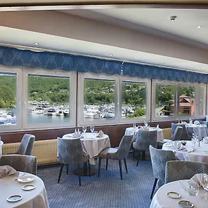 Le Bellevue Hotel Les Roches-de-Condrieu